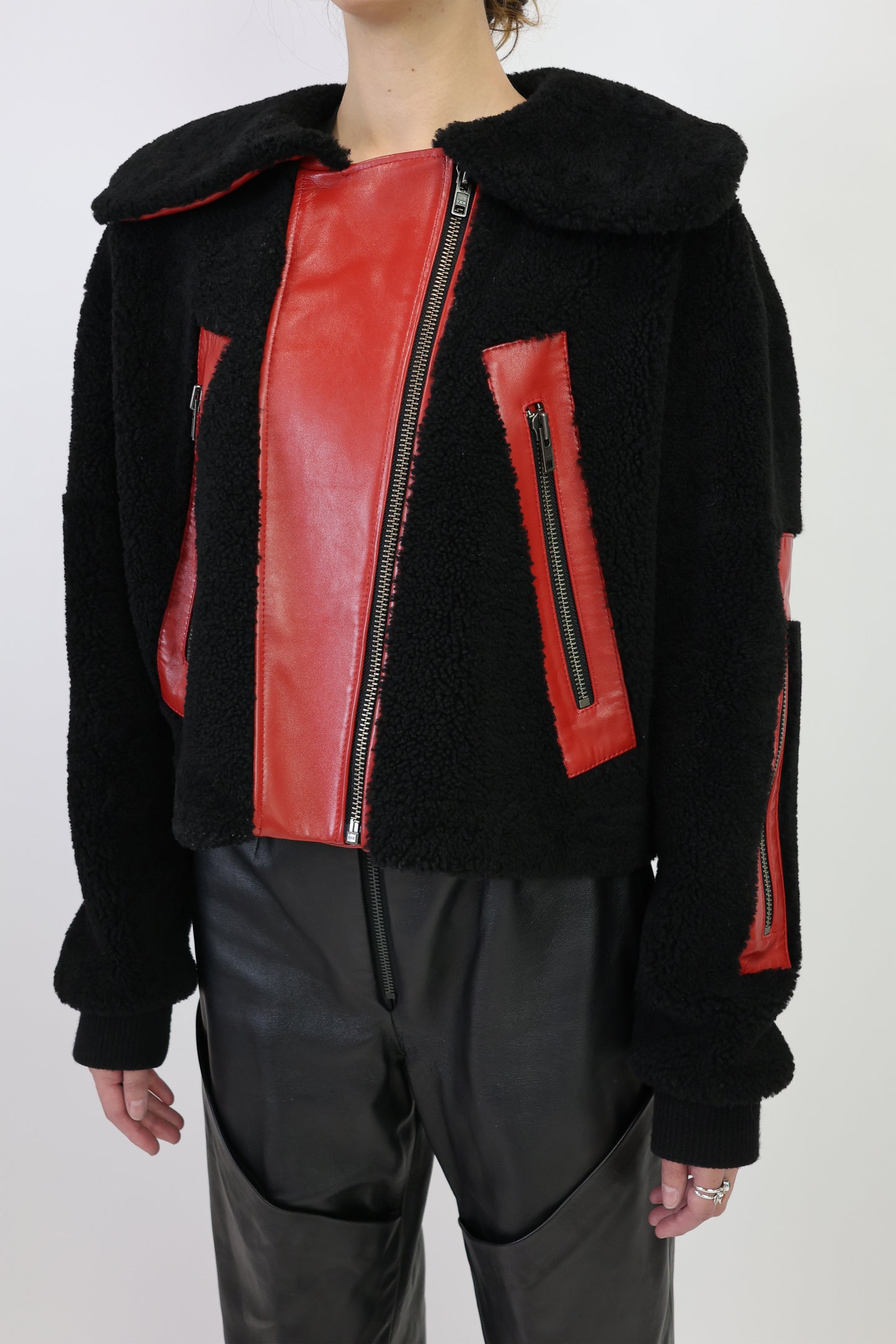 UNISEX CROPPED SHEARLING & NAPPA LEATHER JACKET